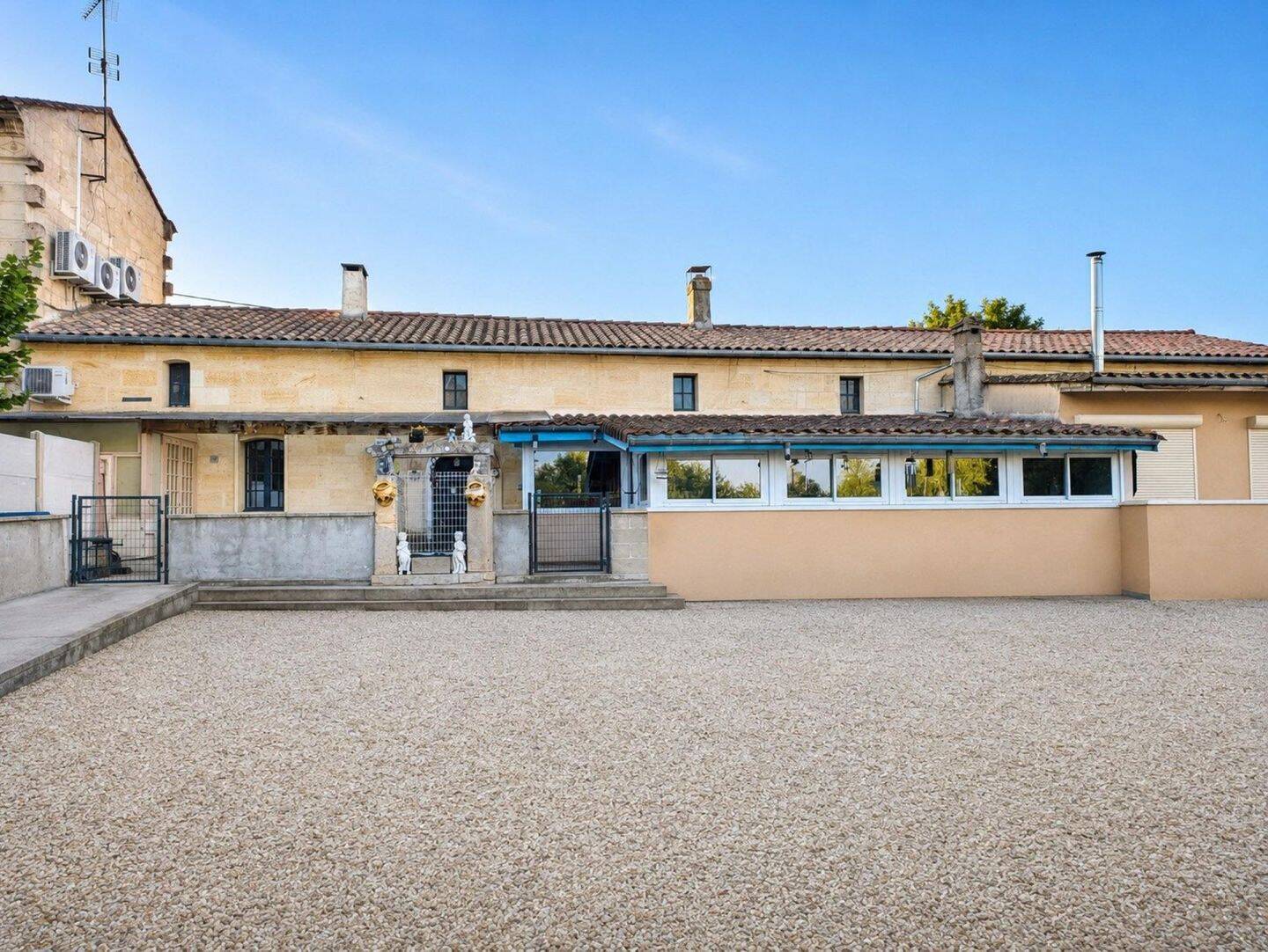 Maison 5 pièces 115 m² · à Sainte-Terre · 115 m² · 215 000 €