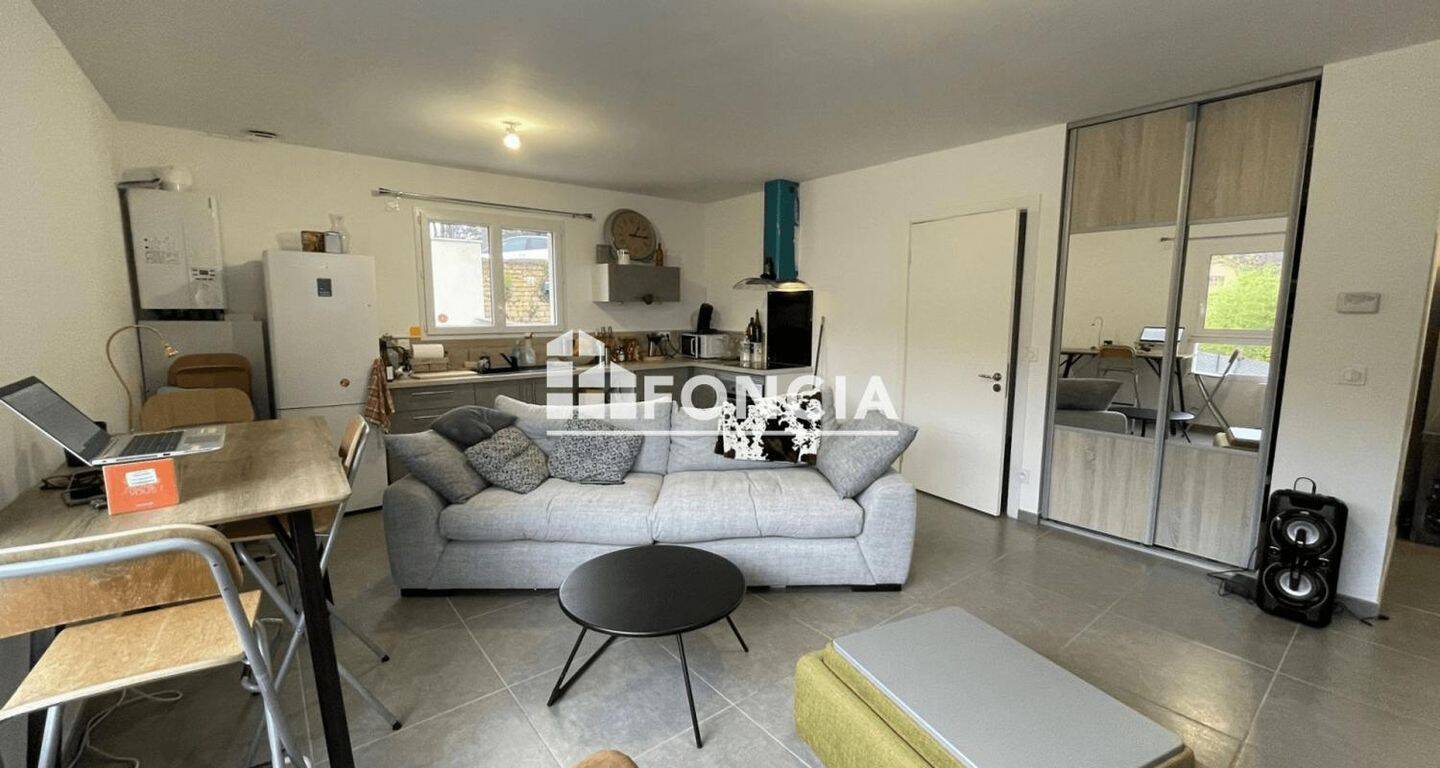 Appartement 2 pièces 56 m² · à Neuville-sur-Saône · 56,3 m² · 750 €/mois