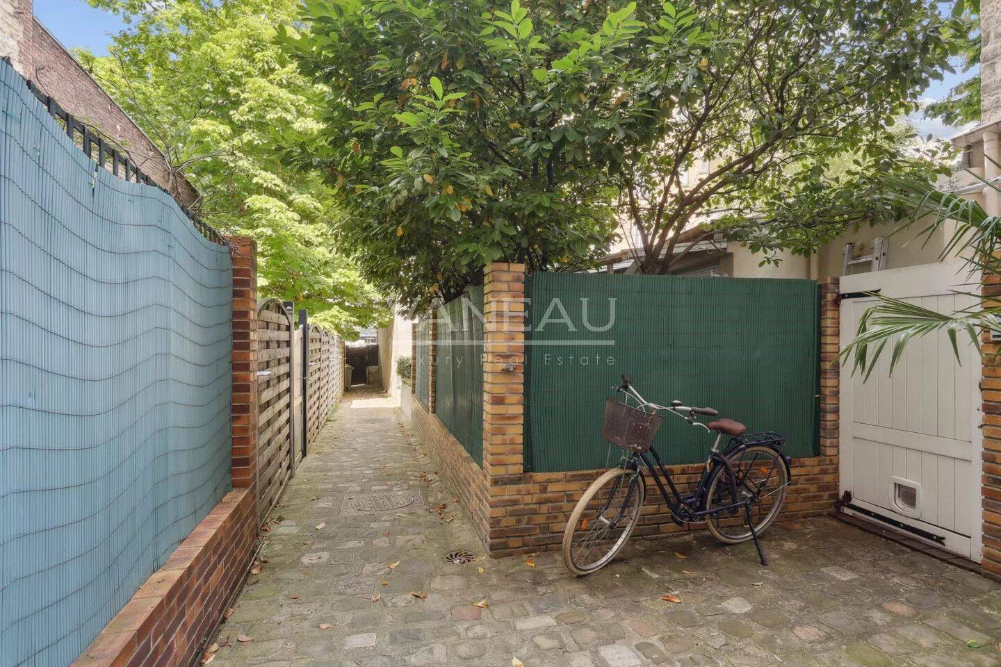 Appartement 1 pièce 29 m² · à Boulogne-Billancourt · 28,6 m² · 299 000 €