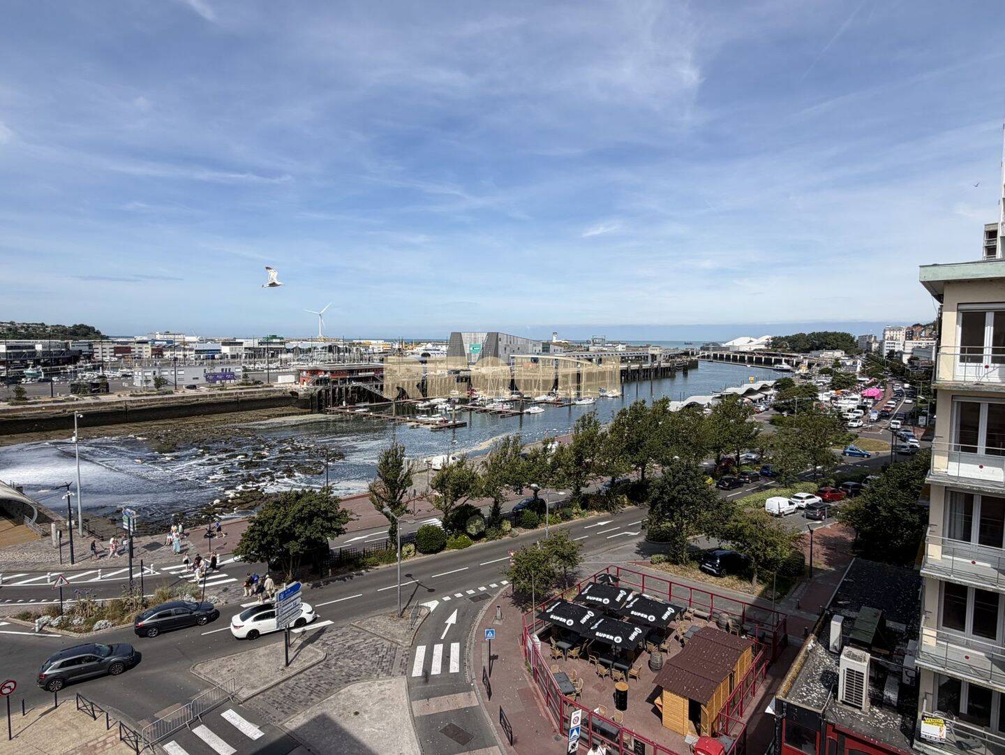 Appartement 4 pièces 144 m² · à Boulogne-sur-Mer · 143,6 m² · 240 000 €