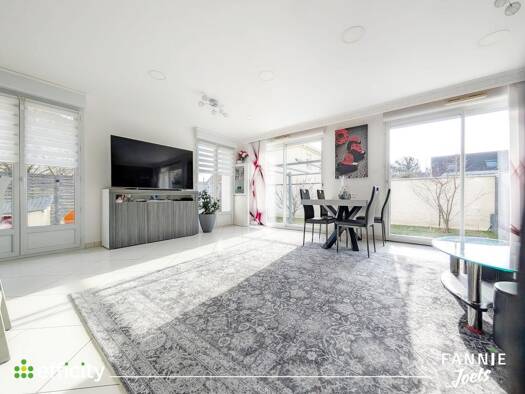 Pavillon à vendre 573 000 € 7 pièces 5 chambres 155 m² 364 m² de terrain La Terre Aux Clercs Saint-Gratien 95210