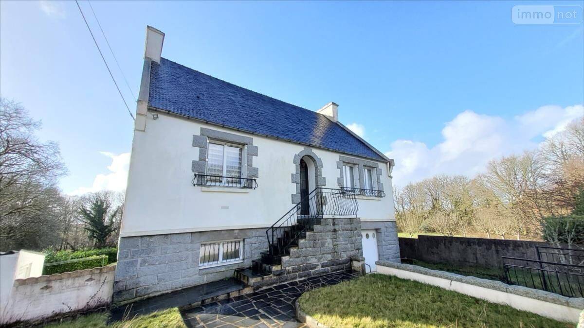 Maison 4 pièces 92 m² · à Huelgoat · 92 m² · 126 000 €