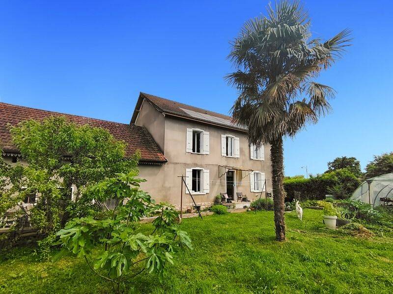 Maison 6 pièces 172 m² · à Sagy · 172 m² · 239 000 €