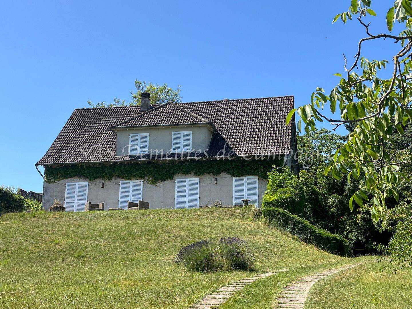 Maison 7 pièces 180 m² · à Sancerre · 180 m² · 275 000 €