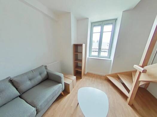 Colocation à louer 468 € 3 pièces 2 chambres 57 m² Étage 3/4 Flammarion Lyon 4ème arrondissement 69004
