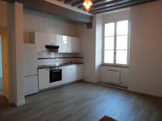 Appartement à louer 780 € 3 pièces 58 m² 1er étage dès le 16/04/2026 Guignes 77390