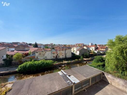 Appartement à vendre 138 000 € 4 pièces 2 chambres 68 m² 2ème étage Vichy 03200