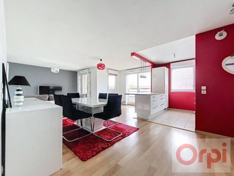 Appartement à vendre 239 000 € 4 pièces 2 chambres 73,3 m² Saint-Maximin 60740