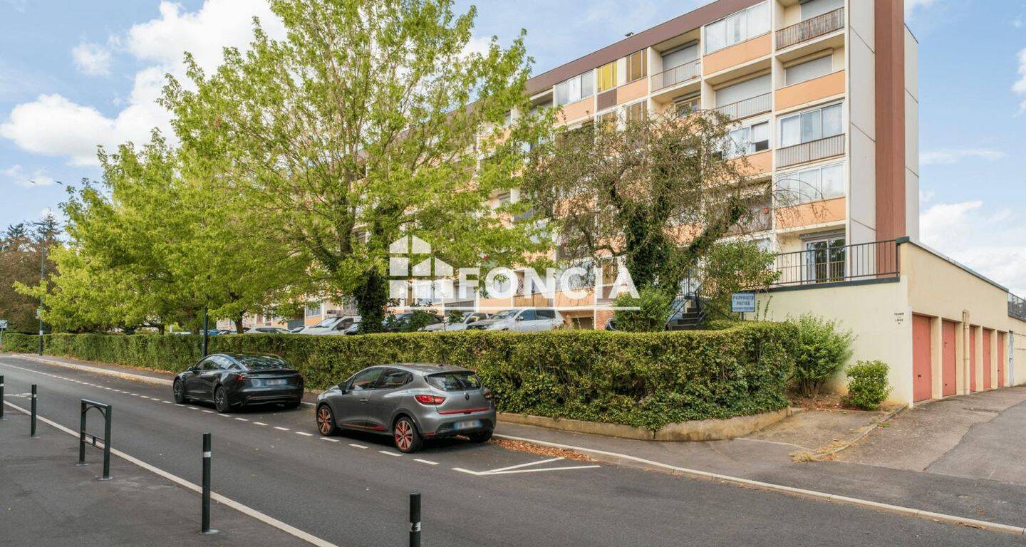 Appartement 5 pièces 98 m² · à Laxou · 98,4 m² · 112 000 €