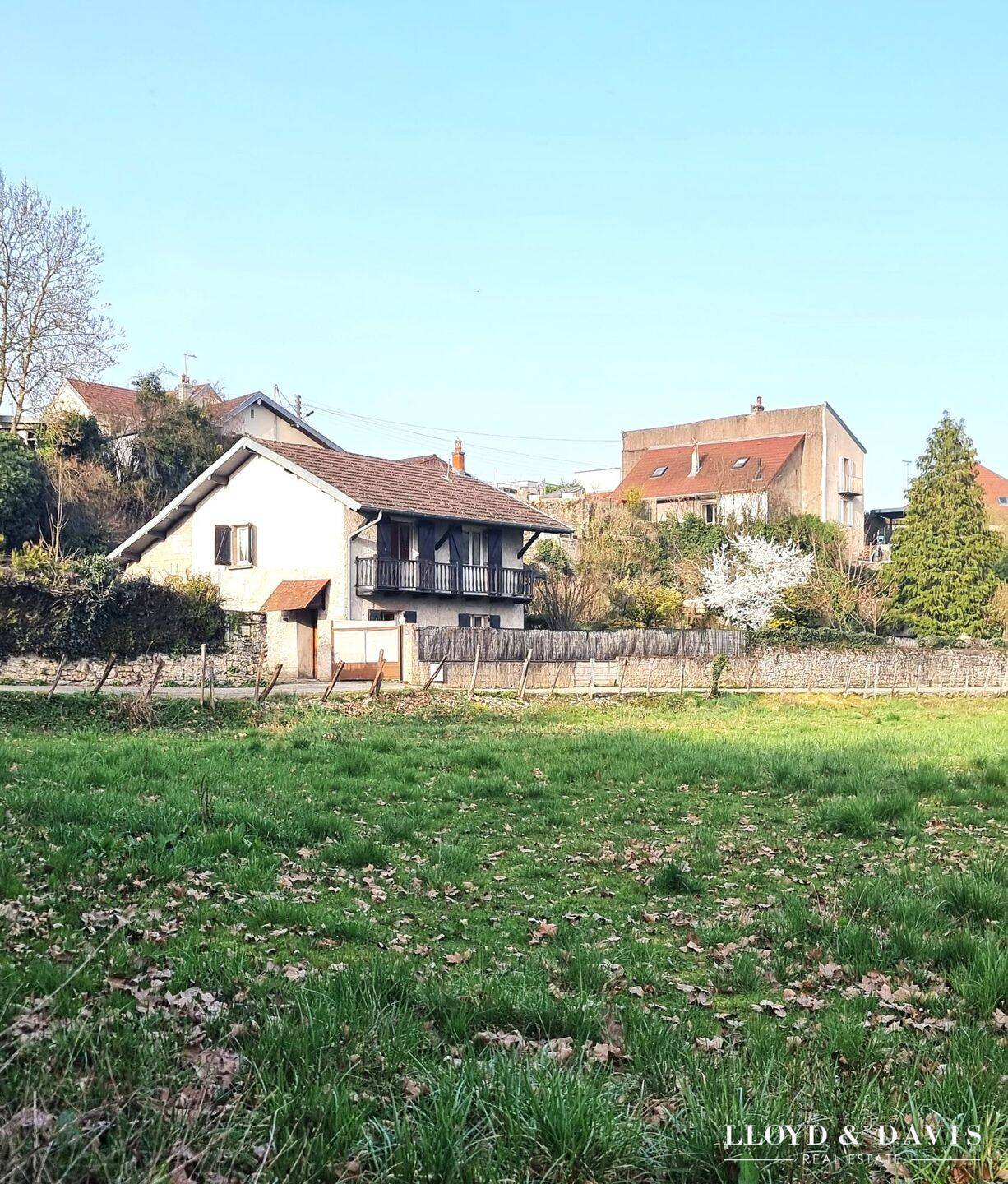 Maison 5 pièces 154 m² · à Dole · 153,9 m² · 257 000 €