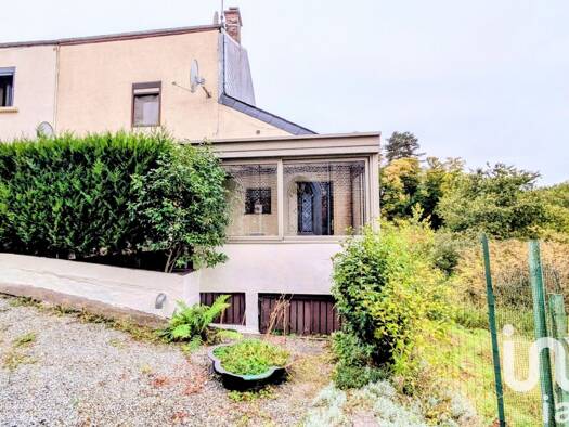 Maison à vendre 83 500 € 4 pièces 2 chambres 77 m² 200 m² de terrain Fromelennes 08600