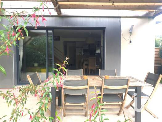 Maison à vendre 390 000 € 4 pièces 3 chambres 115 m² 428 m² de terrain Peri Centre Saint-Avé 56890