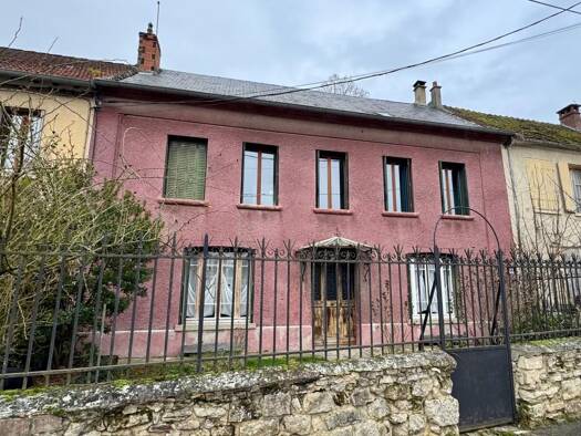 Maison à vendre 129 000 € 5 pièces 3 chambres 112 m² 560 m² de terrain Villers-Cotterêts 02600