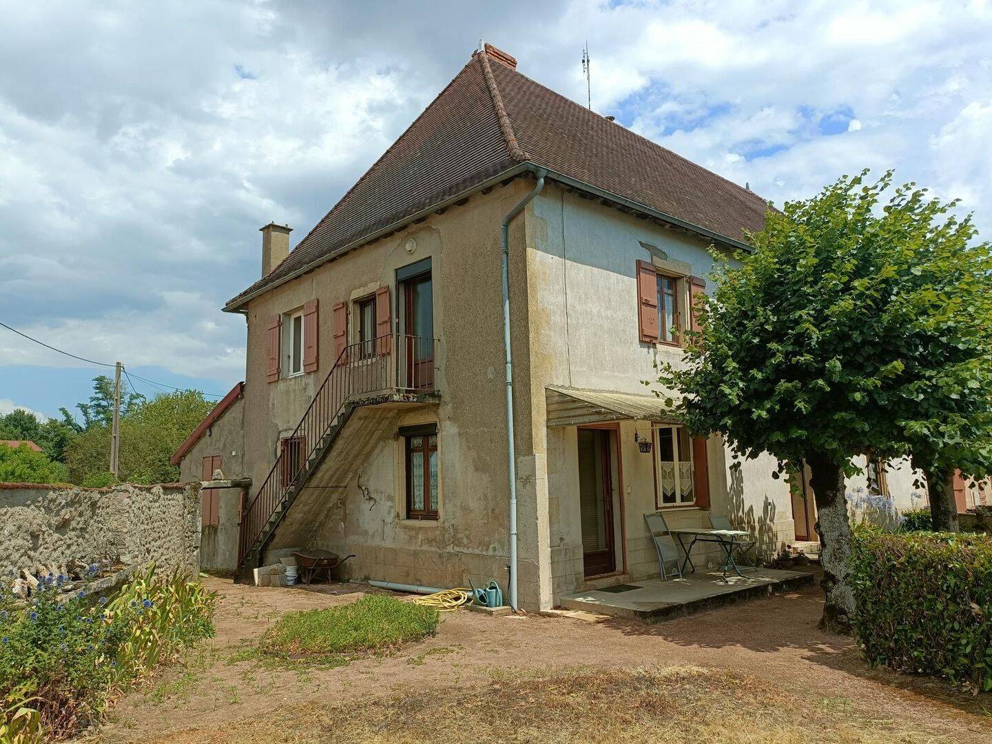 Maison 11 pièces 225 m² · à Chauffailles · 225 m² · 245 000 €