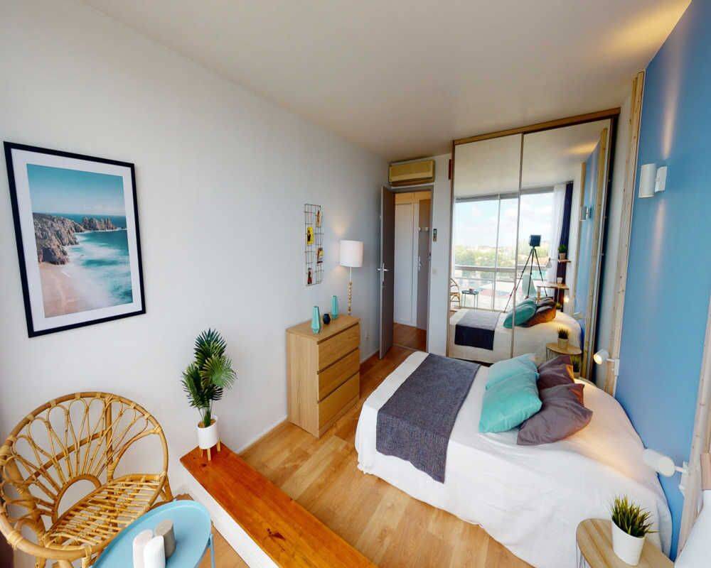 Appartement 4 pièces 100 m² · à Montpellier · 100 m² · 725 €