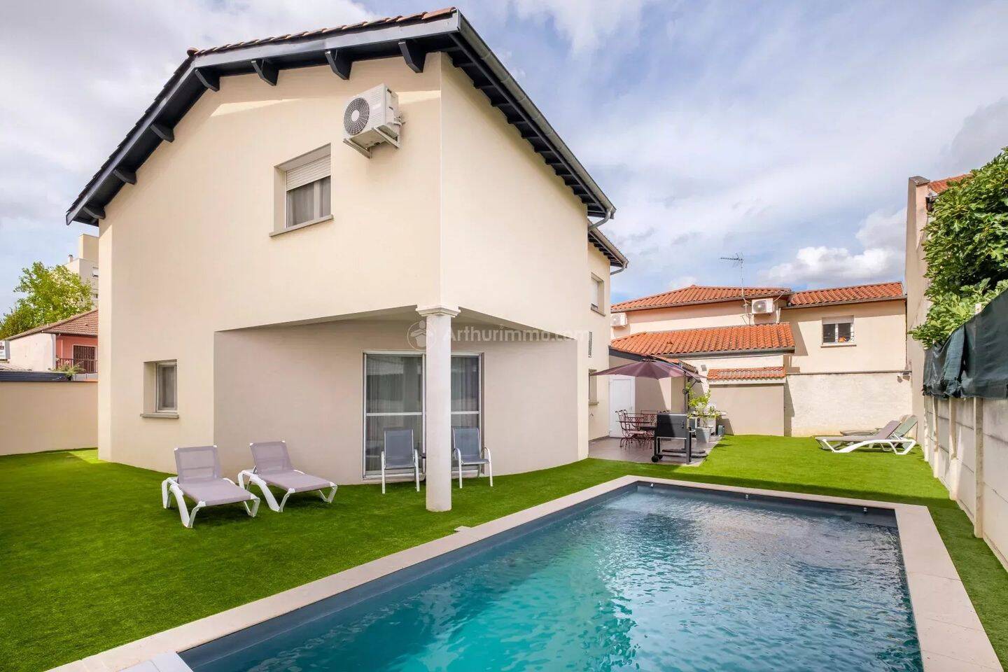 Maison 6 pièces 170 m² · à Villeurbanne · 170 m² · 850 000 €