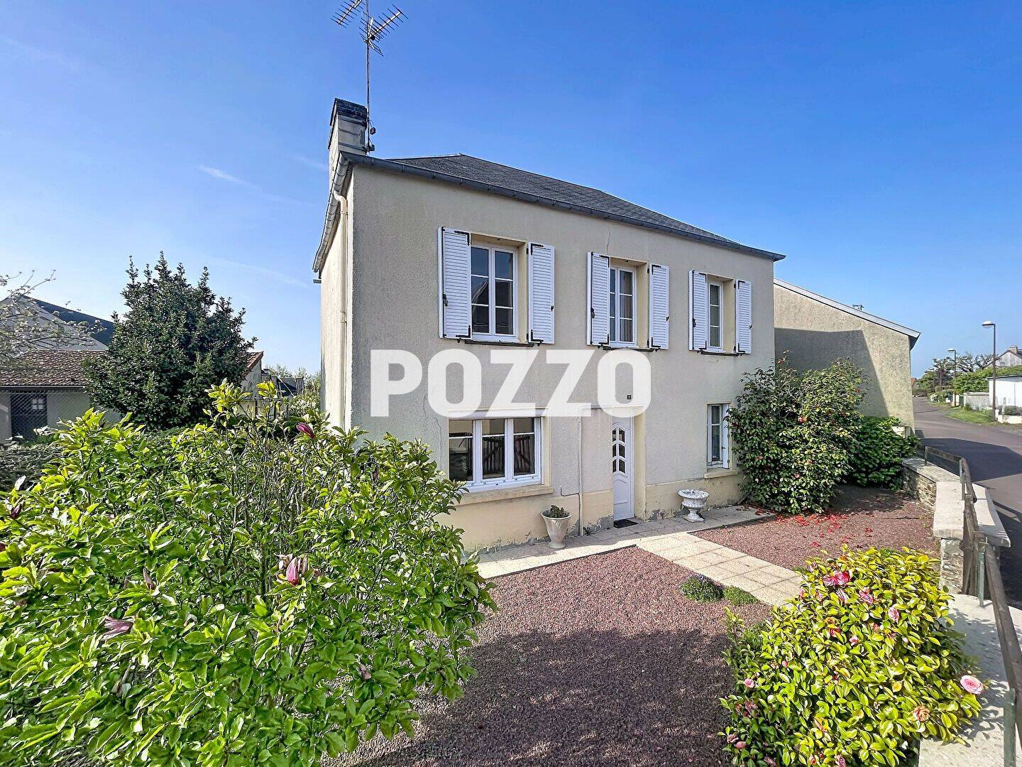 Maison 5 pièces 113 m² · à Saint-Clair-sur-l'Elle · 113 m² · 166 000 €