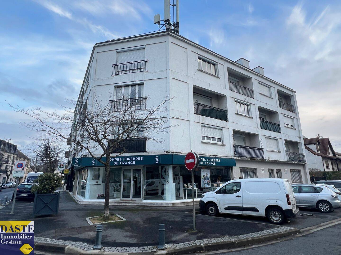 Appartement 2 pièces 54 m² · à Pontault-Combault · 54,4 m² · 827 €/mois
