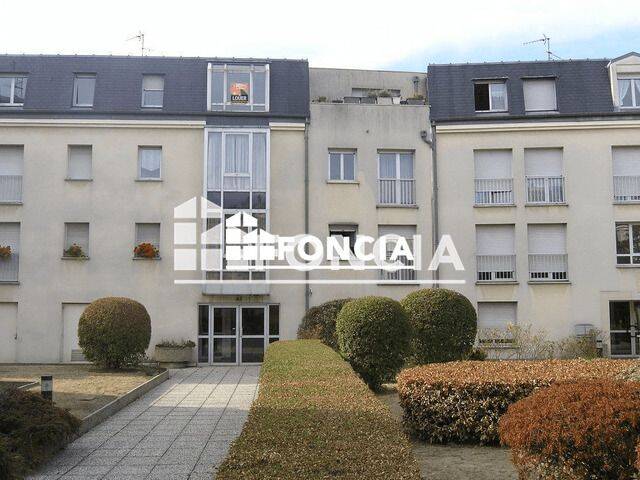 Appartement 3 pièces 74 m² · à Chartres · 73,9 m² · 878 €