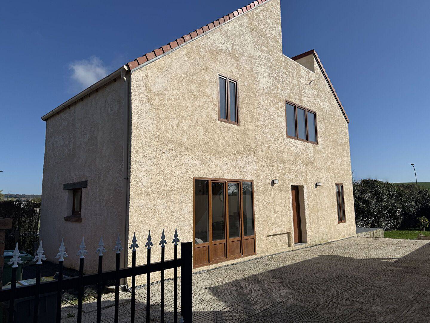 Maison 4 pièces 95 m² · à Bornel · 95 m² · 299 000 €