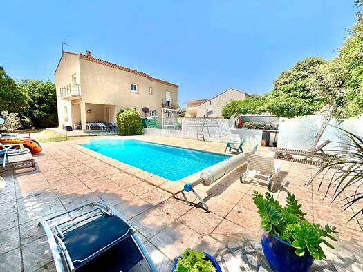 Villa à vendre 490 000 € 6 pièces 4 chambres 152 m² 1 030 m² de terrain Villeveyrac 34560