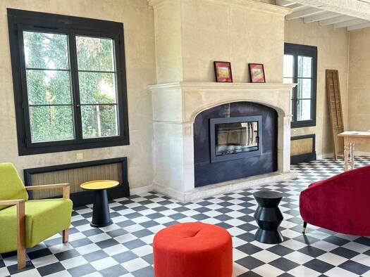 Appartement à vendre 185 000 € 2 pièces 1 chambre 40 m² 1er étage Fontvieille 13990