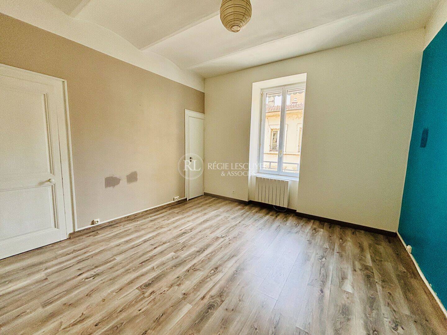 Appartement 2 pièces 43 m² · à Lyon 7ème Arrondissement · 43 m² · 185 000 €