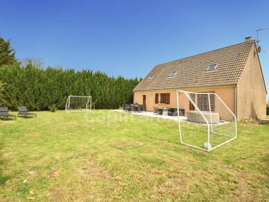 Maison à vendre 222 000 € 6 pièces 5 chambres 113 m² 721 m² de terrain Angerville 91670