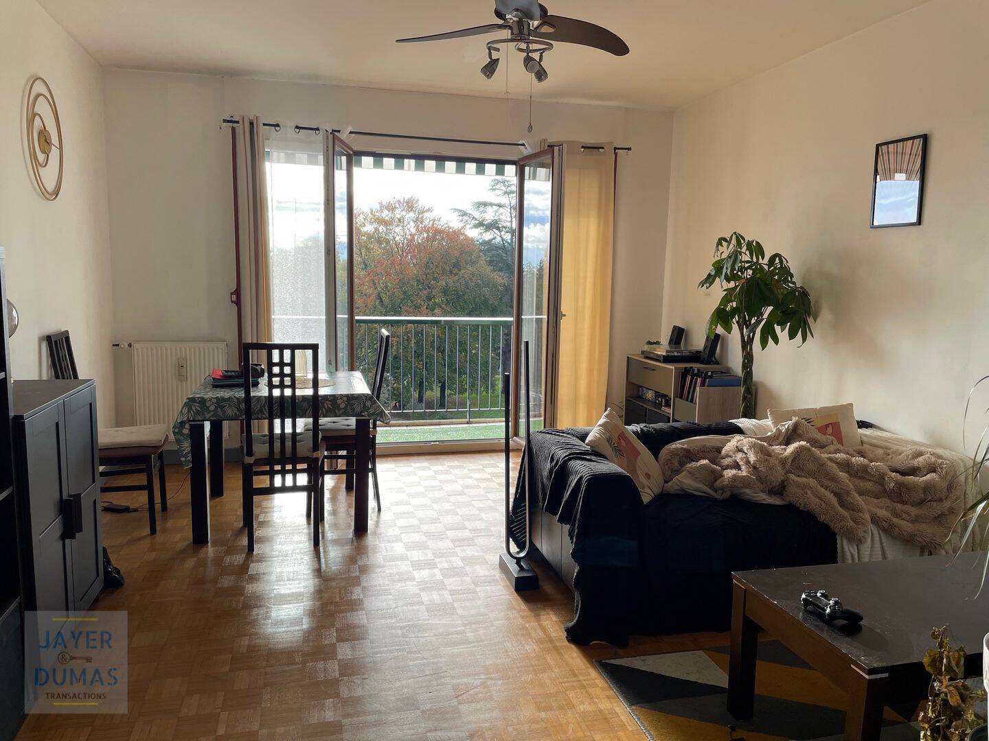 Appartement 3 pièces 79 m² · à Chalon-sur-Saône · 78,6 m² · 156 000 €