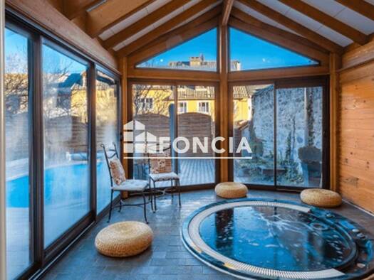 Maison à vendre 1 195 000 € 15 pièces 2 chambres 572 m² Mont-Dauphin 05600