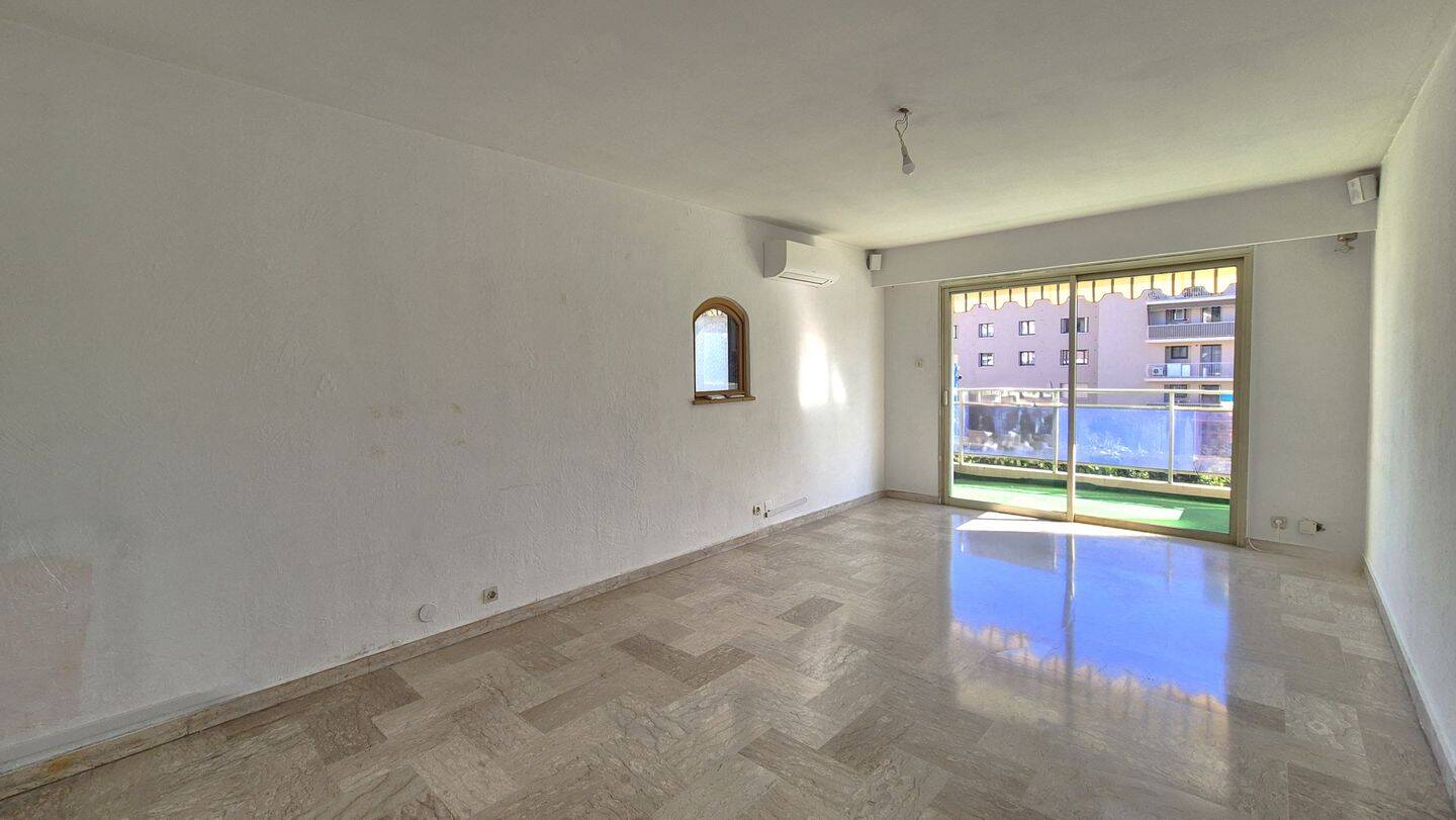 Appartement 2 pièces 55 m² · à Mandelieu-la-Napoule · 55 m² · 245 000 €