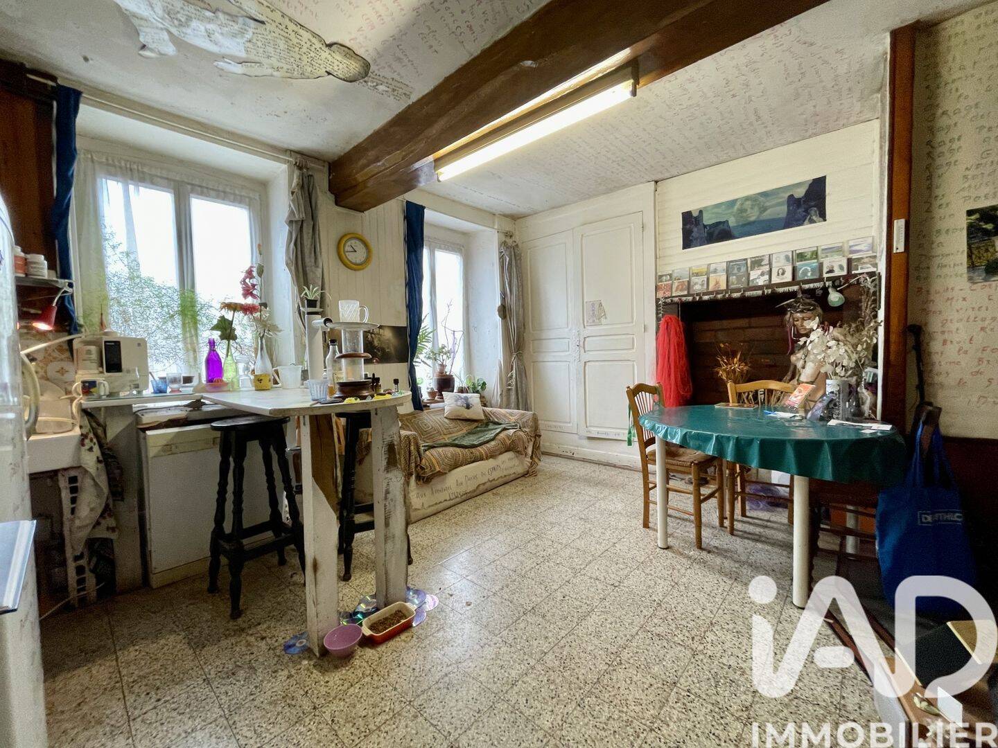 Maison 3 pièces 100 m² · à Fère-Champenoise · 100 m² · 50 000 €