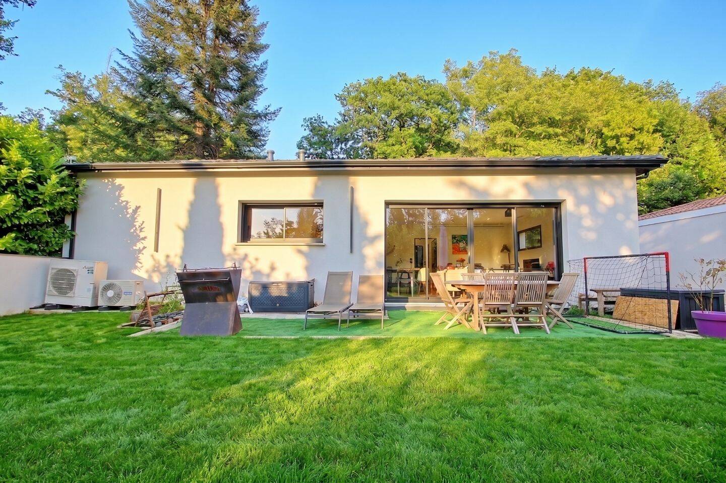 Maison 4 pièces 118 m² · à Carignan-de-Bordeaux · 118 m² · 464 500 €