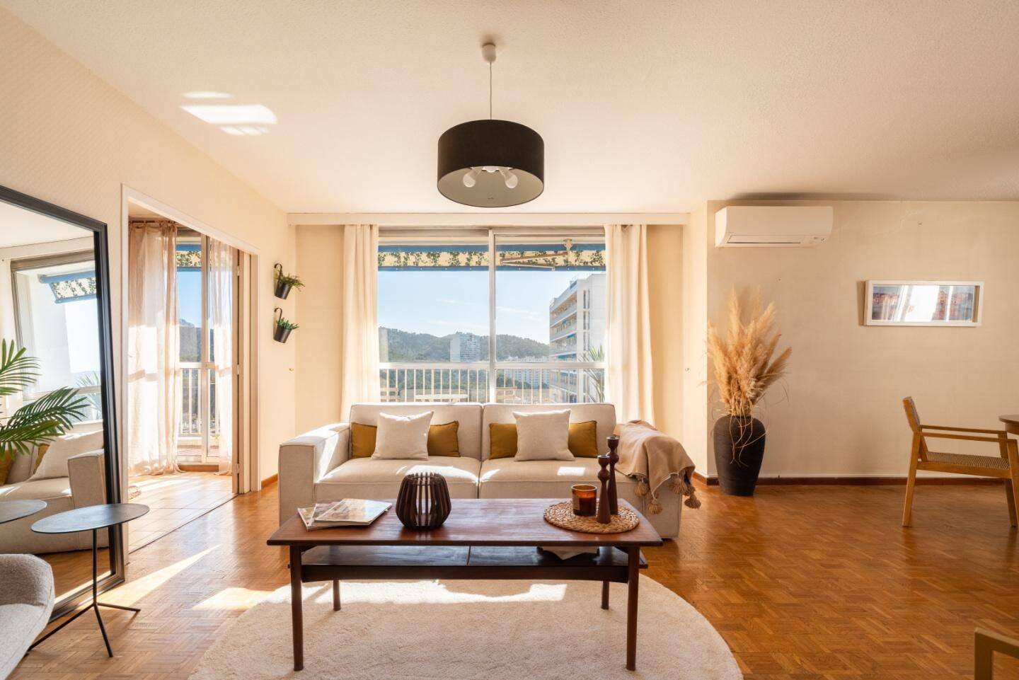 Appartement 3 pièces 87 m² · à Marseille 9ème Arrondissement · 87 m² · 245 000 €
