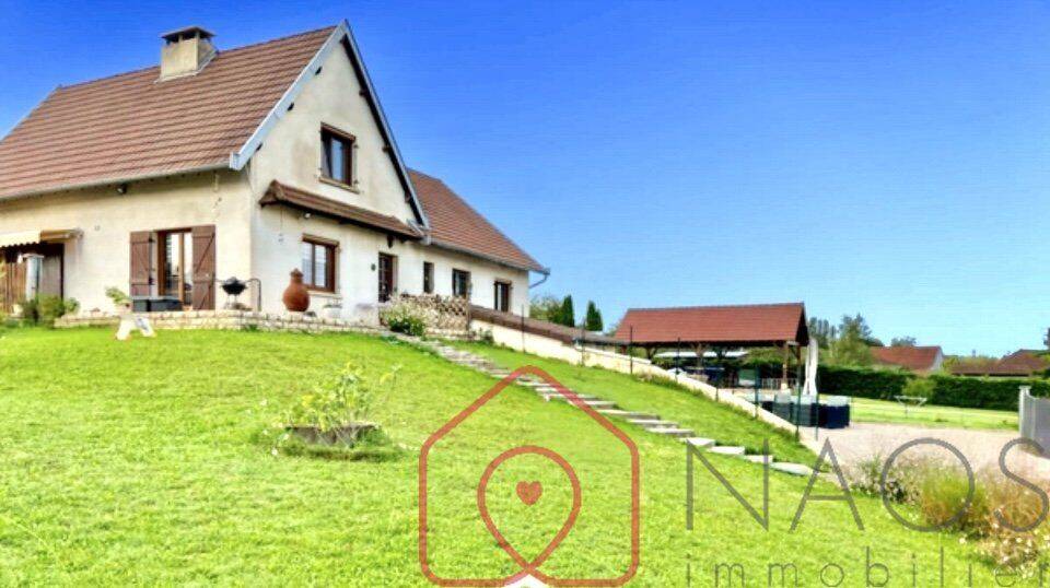 Maison 8 pièces 186 m² · à Bantanges · 186 m² · 265 000 €