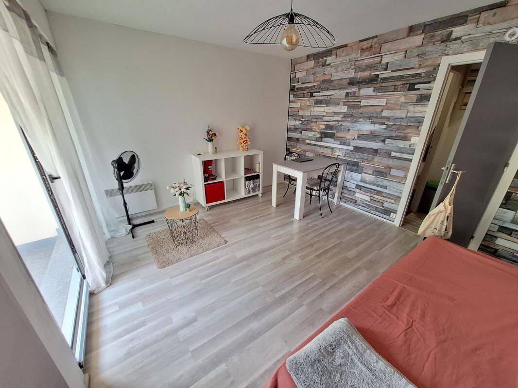 Appartement 1 pièce 24 m² · à Bordeaux · 23,7 m² · 612 €/mois