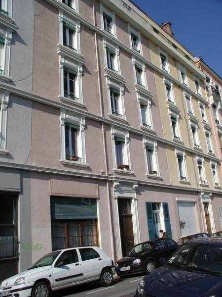 Appartement 1 pièce 42 m² · à Grenoble · 41,7 m² · 632 €