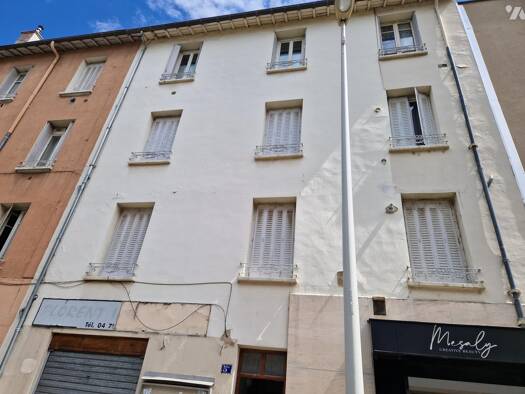 Appartement à vendre 110 000 € 1 pièce 34,4 m² 2ème étage Lyon 8ème arrondissement 69008