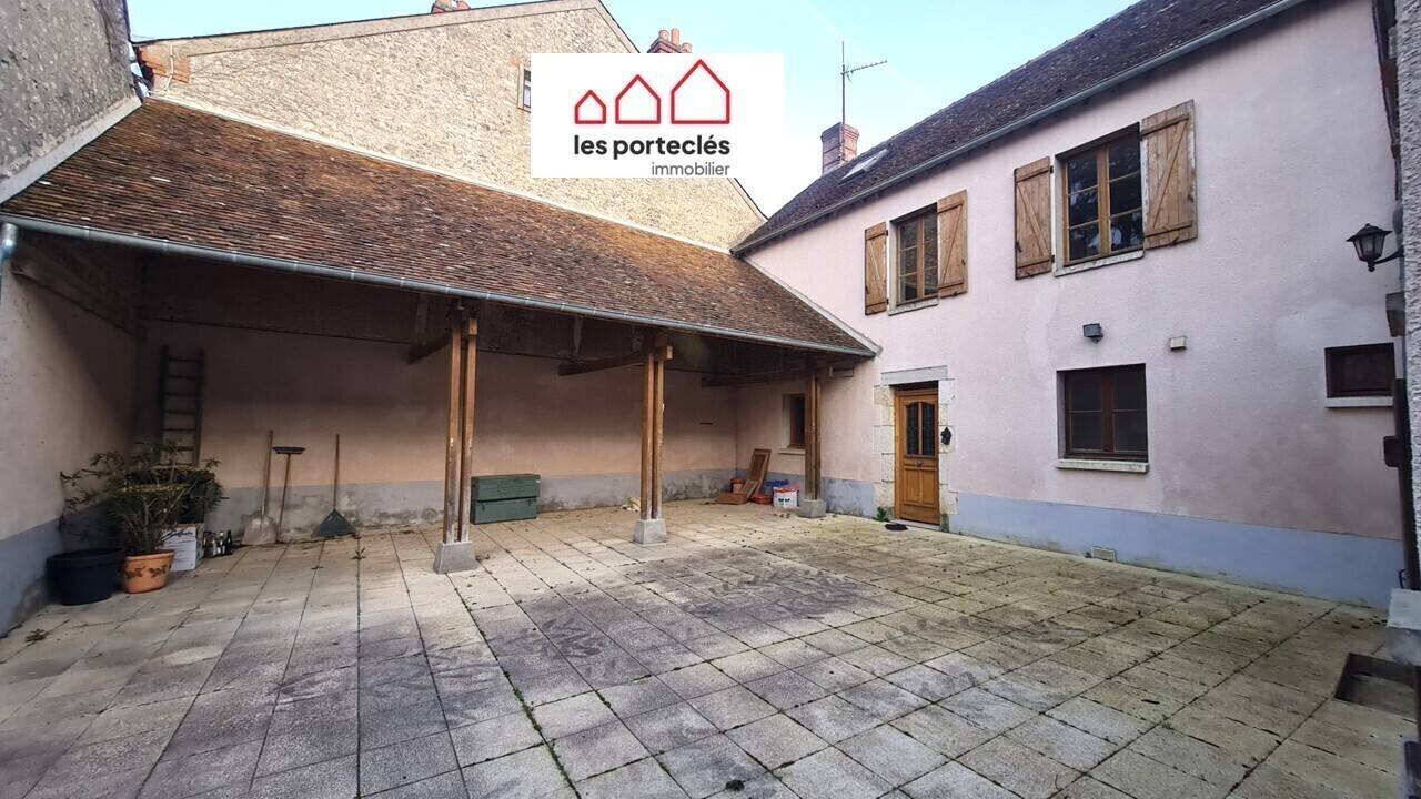 Maison 9 pièces 167 m² · à Batilly-en-Gâtinais · 167 m² · 152 000 €