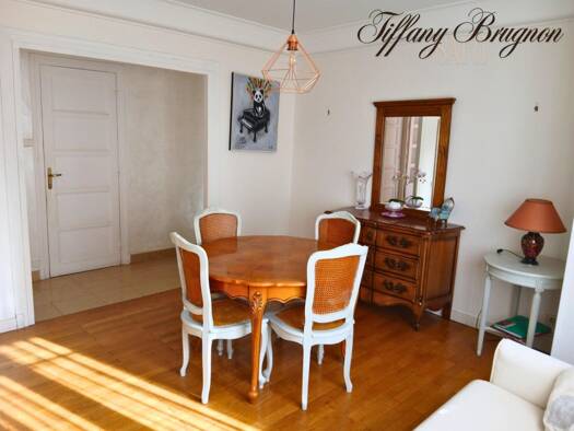 Appartement à vendre 139 000 € 2 pièces 1 chambre 55 m² Étage 5/10 Hoche Grenoble 38000