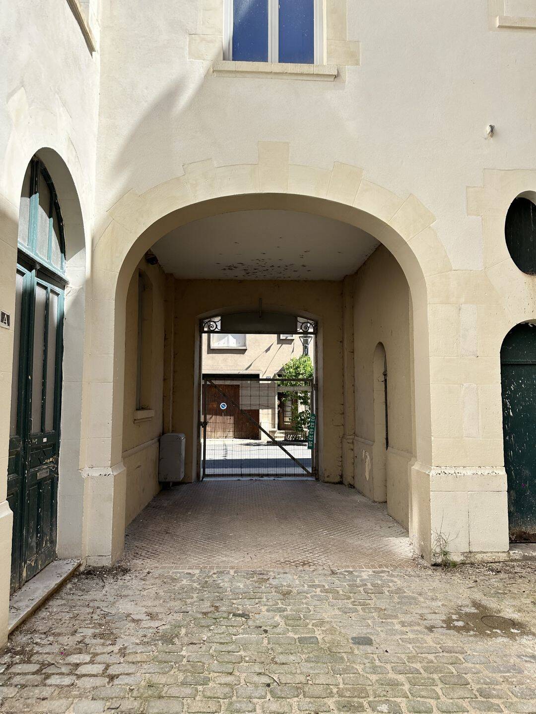Appartement 5 pièces 100 m² · à Toul · 100 m² · 102 000 €