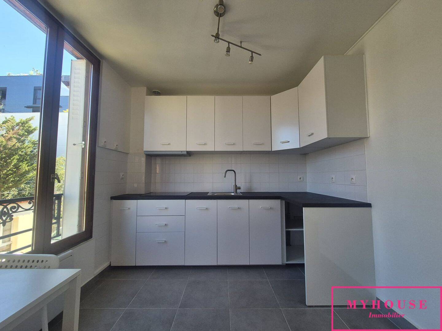 Appartement 2 pièces 33 m² · à Bagneux · 33,4 m² · 210 000 €