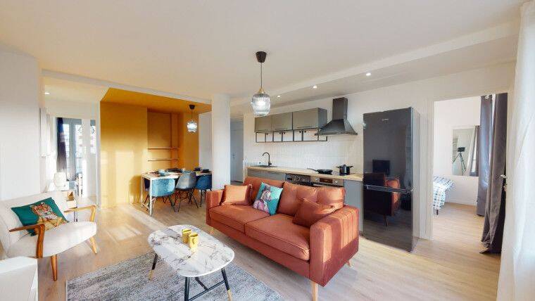 5 pièces 72 m² · à Marseille 3ème Arrondissement · 72 m² · 450 €