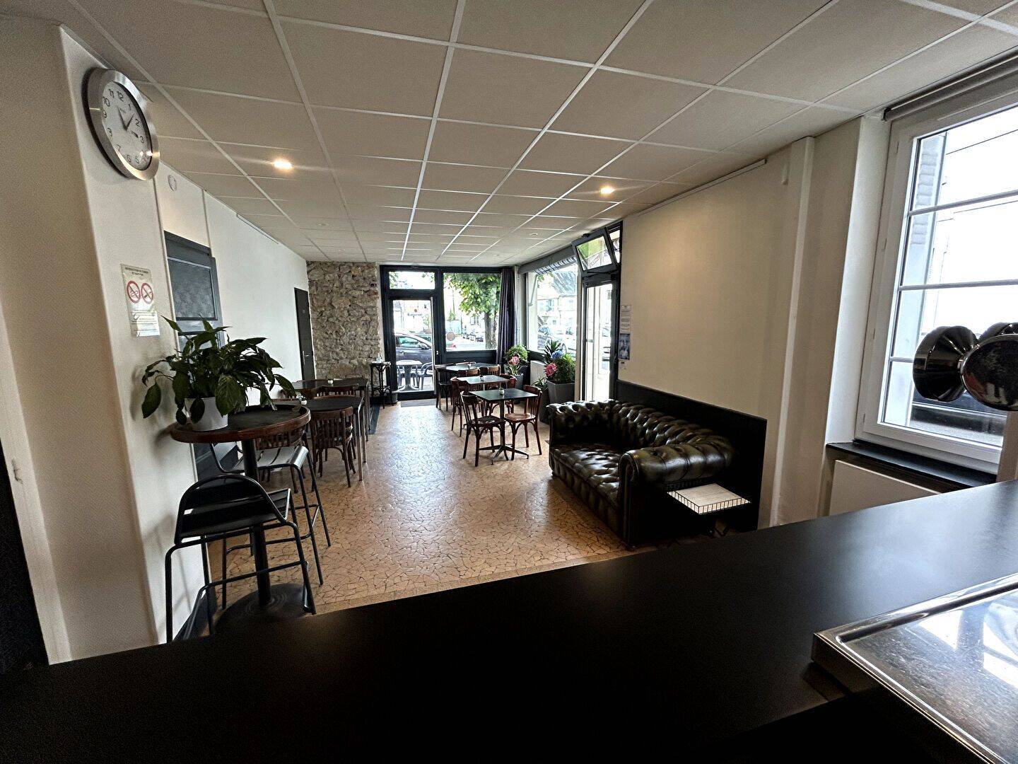 Appartement 3 pièces 66 m² · à Nevers · 66 m² · 61 000 €