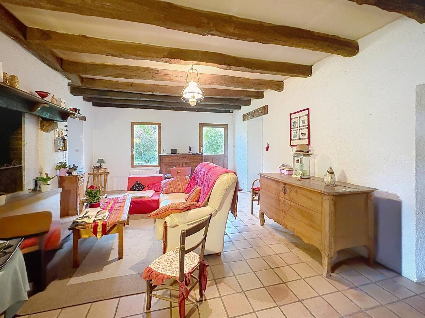 Maison 7 pièces 155 m² · à Civray · 155 m² · 167 000 €