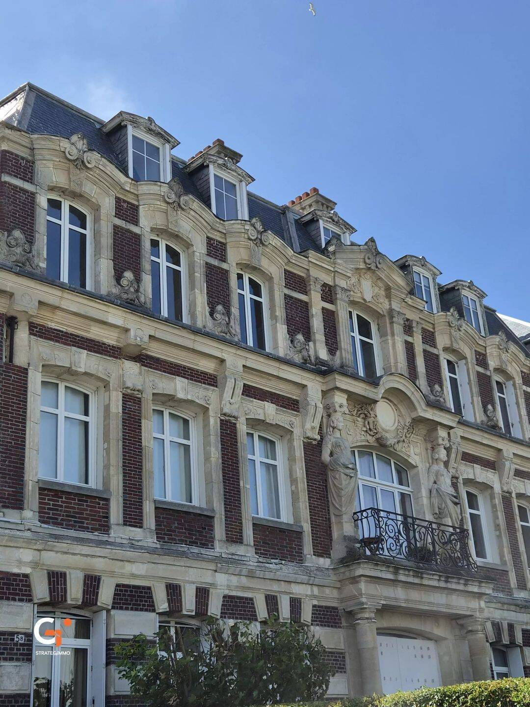 Appartement 3 pièces 66 m² · à Dieppe · 65,9 m² · 252 000 €