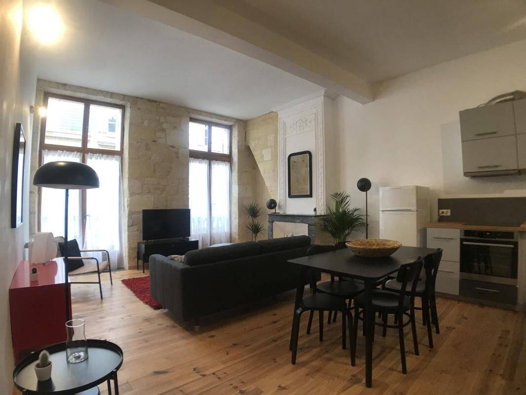 Appartement 3 pièces 73 m² · à Bordeaux · 73 m² · 1 350 €