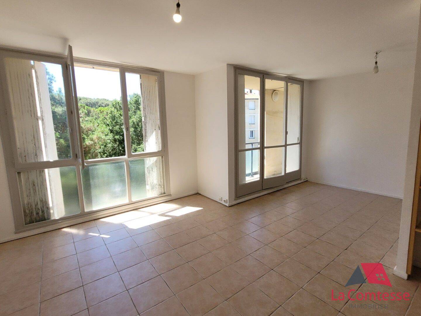 Appartement 3 pièces 67 m² · à Aix-en-Provence · 67,2 m² · 890 €/mois