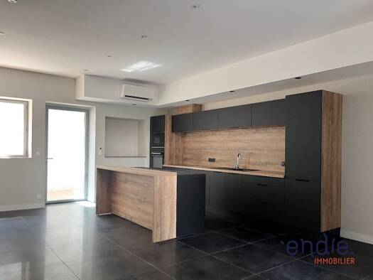 Appartement à vendre 450 000 € 6 pièces 4 chambres 148 m² RDC Centre Ville Beaune 21200