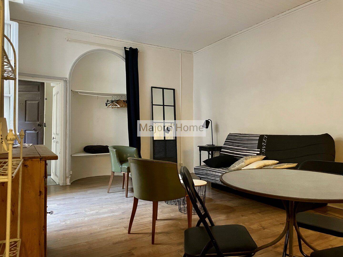 Appartement 1 pièce 34 m² · à Nîmes · 34 m² · 433 €/mois